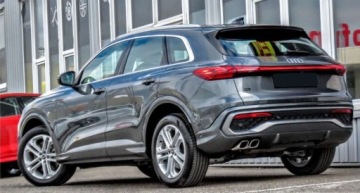 Audi Q5 II SUV Facelifting 2.0 40 TDI 204KM 2026 Audi Q5 Bogate wyposazenie Led S line Pakiet promocyjny Comfort 2.0, zdjęcie 4