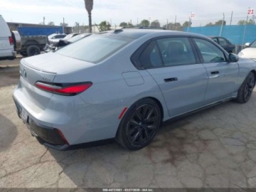 BMW Seria 7 G70 2024 BMW Seria 7 740i 2024 3.0 Benzyna 375KM, zdjęcie 5