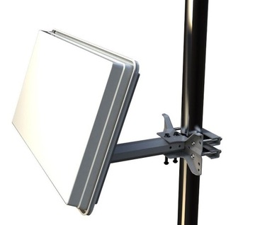 Плоская антенна Selfsat H30D4 с LNB Quad