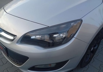 Opel Astra J Sports Tourer Facelifting 1.7 CDTI ECOTEC 130KM 2013 Opel Astra Zarejestrowany - ubezpieczony - 1,7 - 130 KM 1.7 Diesel 130KM, zdjęcie 3