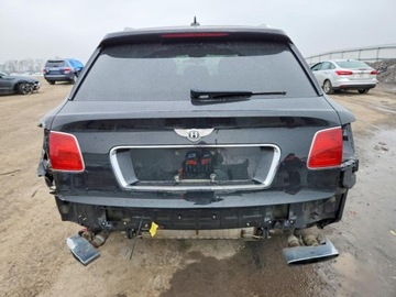 Bentley Bentayga 2018 Bentley Bentayga 2018 6.0 Benzyna 600KM, zdjęcie 2