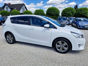 Toyota Verso 2014 Toyota Verso Sliczna 2014r 1.6 D zarejestrowana 100 bezwypadkowy ful opcja, zdjęcie 10