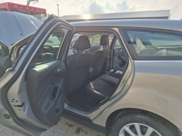 Ford Focus III Kombi Facelifting 1.5 EcoBoost 182KM 2016 Ford Focus Automat,Ksenoe Led,ASO FORD, zdjęcie 15