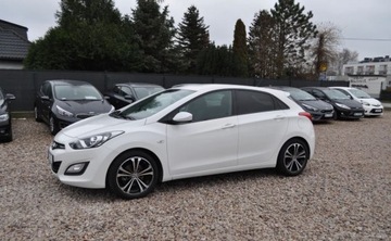 Hyundai i30 II Hatchback 5d 1.4 MPI 100KM 2012 Hyundai i30 1.4 Benzyna Klimatyzacja Cz.parkowania 1.4 Benzyna 99KM, zdjęcie 10