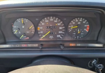 Mercedes 190 2.0 102KM 1989 Mercedes-Benz W201 (190) Mercedes-Benz W201 (190) 2.0 Benzyna 102KM, zdjęcie 14