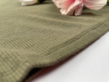 Cienki golfik damski prążkowany khaki basic GARAGE crop top r. L