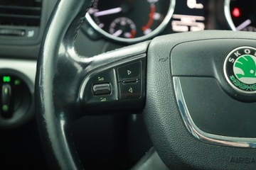 Skoda Yeti Minivan 1.4 TSI 122KM 2012 Skoda Yeti 1.4 TSI, Salon Polska, Klima, zdjęcie 14