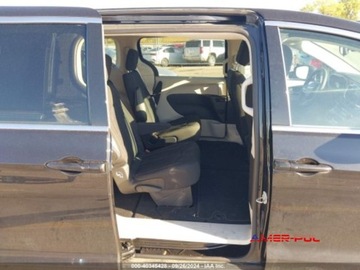 Chrysler Voyager V 2023 Chrysler Voyager 2023 r., 3,6L LX 3.6 Benzyna 287KM, zdjęcie 8