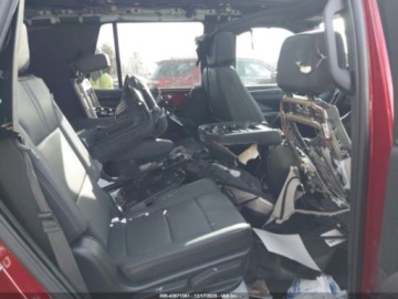 Chevrolet Tahoe GMT900 2024 Chevrolet Tahoe Rst 2024 5.3 Benzyna 355KM, zdjęcie 13