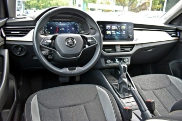 Skoda Kamiq Crossover 1.5 TSI 150KM 2023 Škoda Kamiq Skoda Kamiq Bezwypadkowy / Salon, zdjęcie 12