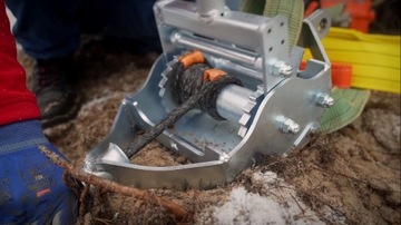 Лебедка ручная RTECH 1 тонна TERENWIZJA