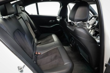 BMW Seria 3 G20-G21 Limuzyna 2.0 320d 190KM 2021 BMW 320 *M-Pakiet*Salon Polska*I Rej 2022*Vat23%, zdjęcie 24
