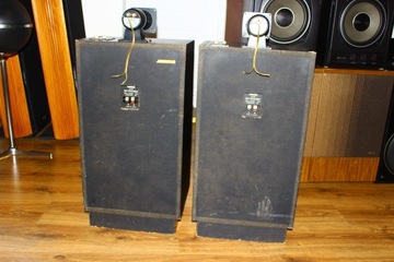 Винтажные колонки Fisher SP-7000BX