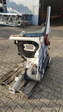 VOLKSWAGEN CRAFTER ĆWIARTKA LEWA PRZEDNIA 06r-