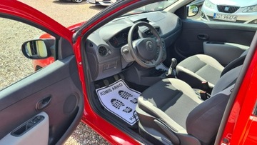 Renault Clio III Hatchback 5d 1.2 i 16V 75KM 2010 Renault Clio serwisowany, zdjęcie 8