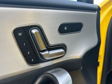 Mercedes Klasa A W177/V177 Hatchback AMG Facelifting 2.0 A35 306KM 2023 Mercedes-Benz Klasa A 35 AMG Night PakietPremium PlusPanoramaBurmester Sal, zdjęcie 16