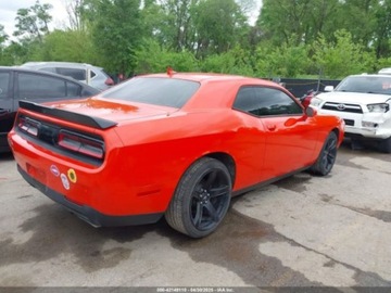 Dodge Challenger III 2018 Dodge Challenger RT Plus 2018 5.7l 5.7 Benzyna 372KM, zdjęcie 4