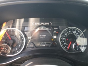  RAM 1500 Laramie 2021 5.7l 5.7 Benzyna 395KM, zdjęcie 9