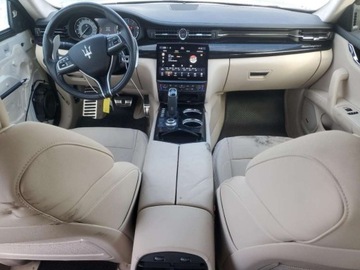 Maserati Quattroporte II 2022 Maserati Quattroporte Base 2022 3.0l 3.0 Benzyna 345KM, zdjęcie 8