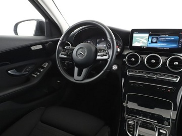 Mercedes Klasa C W205 Kombi Facelifting 2.0 220d 194KM 2019 Mercedes C 220 Avantgarde automat 194KM navi, zdjęcie 15