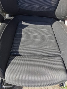 OPEL INSIGNIA SEAT SEAT SPORT COMBI 13 ЛЕТ