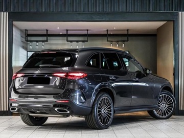 Mercedes GLC C254/X254 2025 MERCEDES-BENZ GLC 300 e 4-Matic AMG Line 2.0 (360KM) 2025, zdjęcie 3