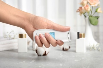 Кавитационный пилинг СОНОФОРЕЗ ИОНОФОРЕЗ ЭЛЕКТРОСТИМУЛЯЦИЯ 5 ФУНКЦИЙ 7W