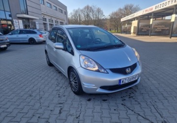 Honda Jazz III 1.4 i-VTEC 100KM 2009 Honda Jazz Automat Klima 1.3 Benzyna 100KM, zdjęcie 1