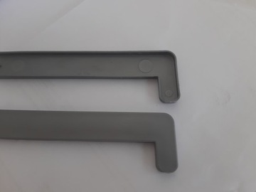 Zakończenie parapetu PCV srebrnego Zaślepka srebrna