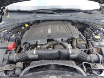 Jaguar F-Pace SUV 3.0 V6 380KM 2019 Jaguar F-Pace S 2019 3.0l 3.0 Benzyna 380KM, zdjęcie 8