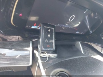 Jeep Wagoneer II 2022 Jeep Wagoneer 2022 Series II 4X4 5.7 Benzyna 392KM, zdjęcie 10