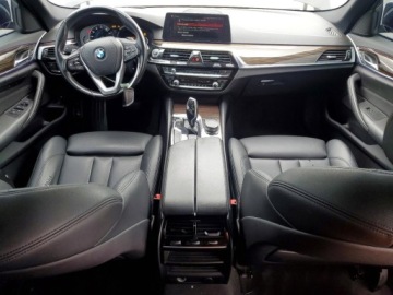 BMW Seria 5 G30-G31 2018 BMW Seria 5 530e 2018 2.0 Hybryda 248KM, zdjęcie 8