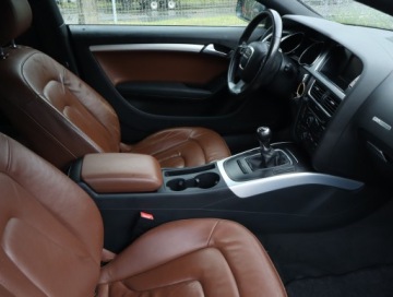 Audi A5 8T Coupe 1.8 TFSI 170KM 2008 Audi A5 1.8 TFSI, Xenon, Klima, Klimatronic, zdjęcie 8