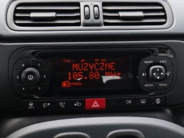 Fiat Panda III Hatchback 5d seria 3 1.2 69KM 2020 Fiat Panda 1.2, Salon Polska, GAZ, VAT 23%, Klima, zdjęcie 11