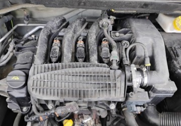 Citroen C3 II Hatchback facelifting 1.2 VTi 82KM 2014 Citroen C3 2014r, SALON POLSKA. 1.2 Benzyna. Lekko przetarty prawy bok. Je, zdjęcie 16