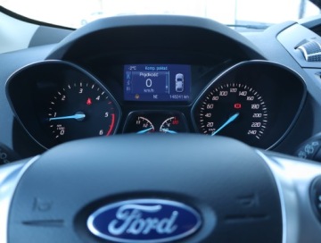 Ford Kuga II SUV 2.0 TDCi 180KM 2015 Ford Kuga 2.0 TDCi, 177 KM, 4X4, Skóra, Navi, zdjęcie 10