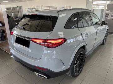 Mercedes GLC C254/X254 Coupe 2.0 200 204KM 2025 MERCEDES-BENZ GLC 200 4-Matic AMG Line 2.0 (204KM) 2025, zdjęcie 1