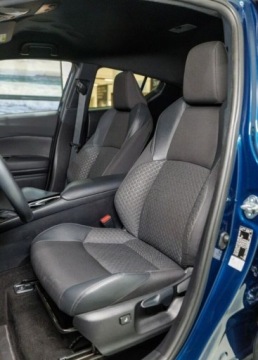 Toyota C-HR I Crossover Facelifting 1.8 Hybrid 122KM 2023 Toyota C-HR 1.8 Hybrid Style 1.8 Hybryda 122KM, zdjęcie 6