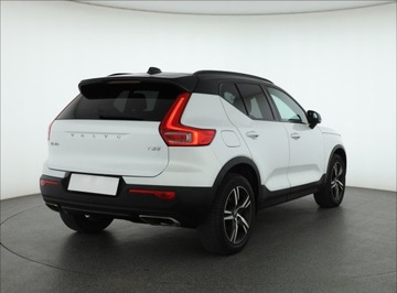 Volvo XC40 Crossover 1.5 T3 156KM 2018 Volvo XC40 T3, Salon Polska, Serwis ASO, Skóra, zdjęcie 4