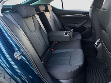 Skoda Octavia IV Liftback 1.5 TSI EVO 150KM 2023 Skoda Octavia 1.5TSI 150KM Style SalonPL SerwisASO Acc Virtual Matrix Kessy, zdjęcie 12