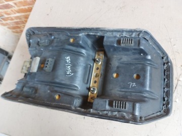 Сиденье для скамейки Suzuki gsx 550 E 82-88