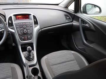 Opel Astra J Sedan 1.4 Turbo ECOTEC 140KM 2016 Opel Astra 1.4 T, Salon Polska, Serwis ASO, GAZ, zdjęcie 7