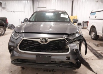 Toyota Highlander III 2021 Toyota Highlander 2021r., XLE, 3.5L, od ubezpieczalni 3.5 Benzyna 295KM, zdjęcie 1