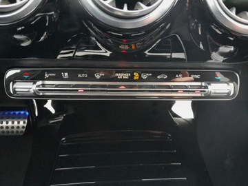 Mercedes CLA C118/X118 Coupe Facelifting 1.3 200 163KM 2024 Mercedes-Benz CLA 200 7G-DCT/Linia AMG/Night/Advan, zdjęcie 22