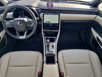 Lexus LBX 1.5 Hybrid 136KM 2024 Lexus LBX Lexus LBX 1.5 Hybrid Elegant, 1 wlasciciel, ASO, gwarancja 1.5, zdjęcie 2