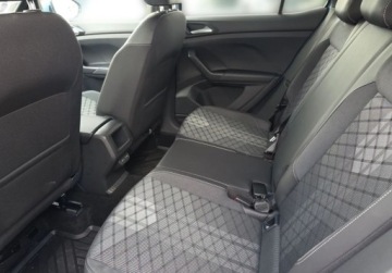 Volkswagen T-Cross SUV Facelifting 1.0 TSI 115KM 2024 Volkswagen T-Cross 1.0TSI 116KM R-Line DSG, Fotele Podgrzewane, Kamera Cof, zdjęcie 14