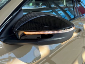 Audi 2025 AUDI Q5 TFSI quattro S line Sportback Suv 2.0 (204KM) 2025, zdjęcie 15