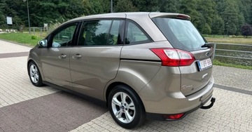 Ford C-MAX II Grand C-MAX Facelifting 1.5 TDCi 120KM 2018 Ford Grand C-MAX Ford Grand C-MAX 1.5 TDCi Start-Stopp-System Titanium 1.5, zdjęcie 3
