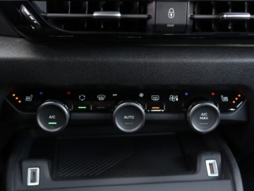 Citroen C4 III 2023 Citroen C4 1.2 PureTech, Salon Polska, zdjęcie 17