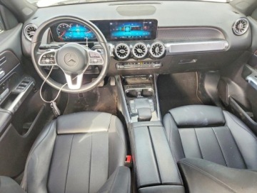 Mercedes GLB 2021 Mercedes-Benz GLB 250 4Matic 2021 2.0 Benzyna 221KM, zdjęcie 8